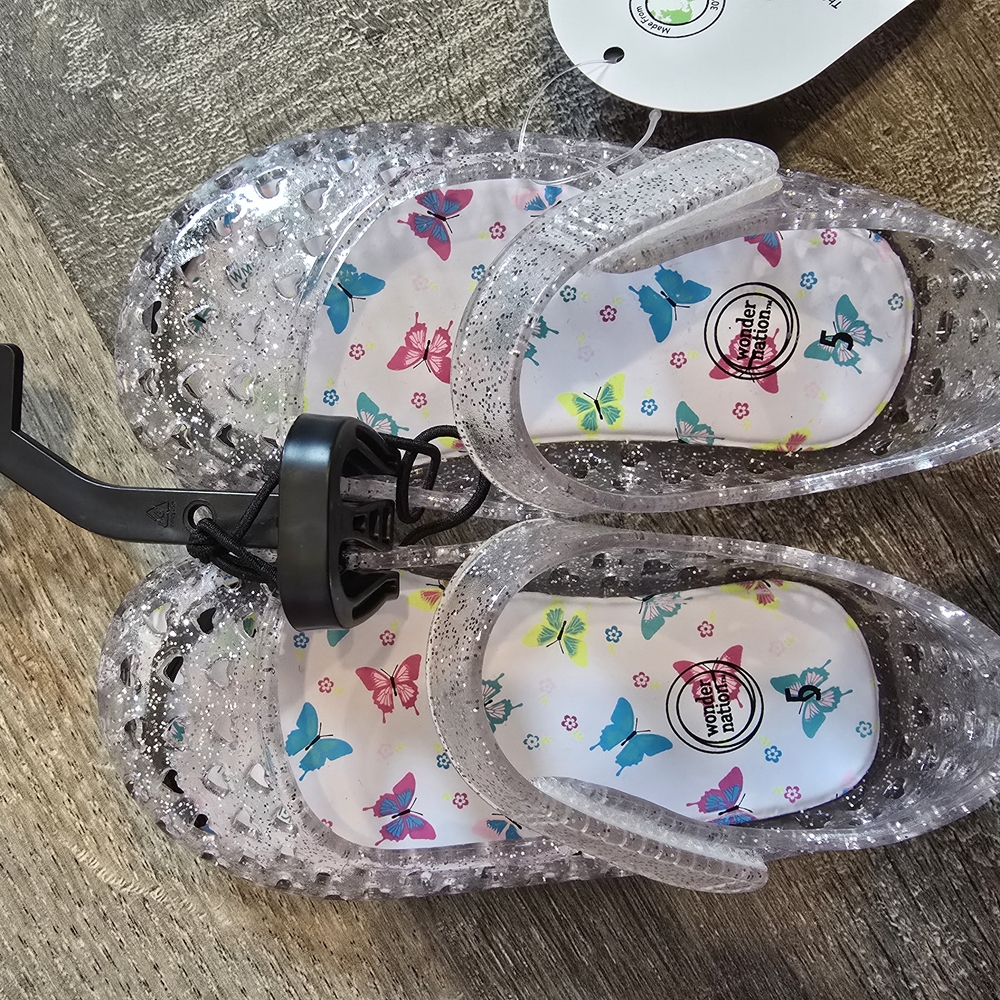 Wonder Nation Gray Sandals Flip Flops